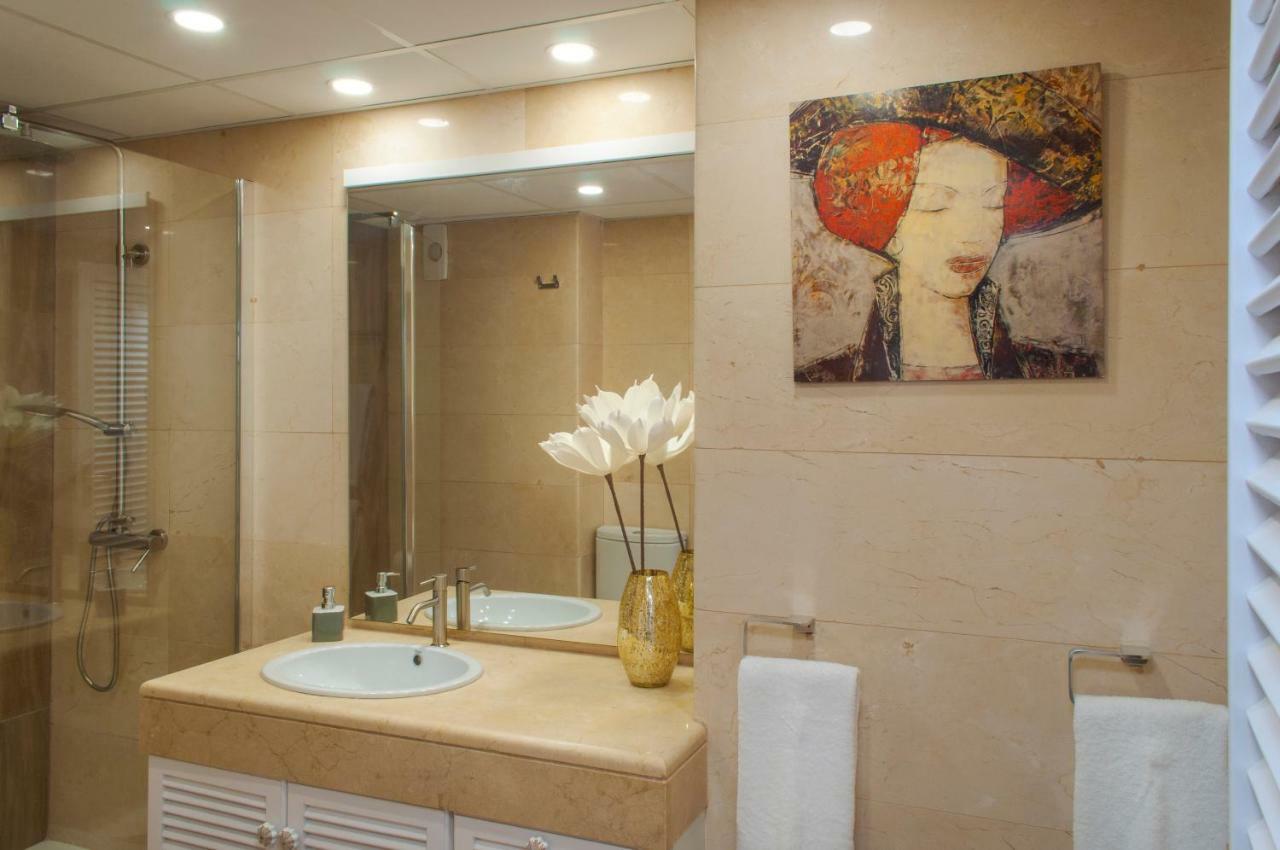 Myflats Plaza Apartment Alicante Exterior photo